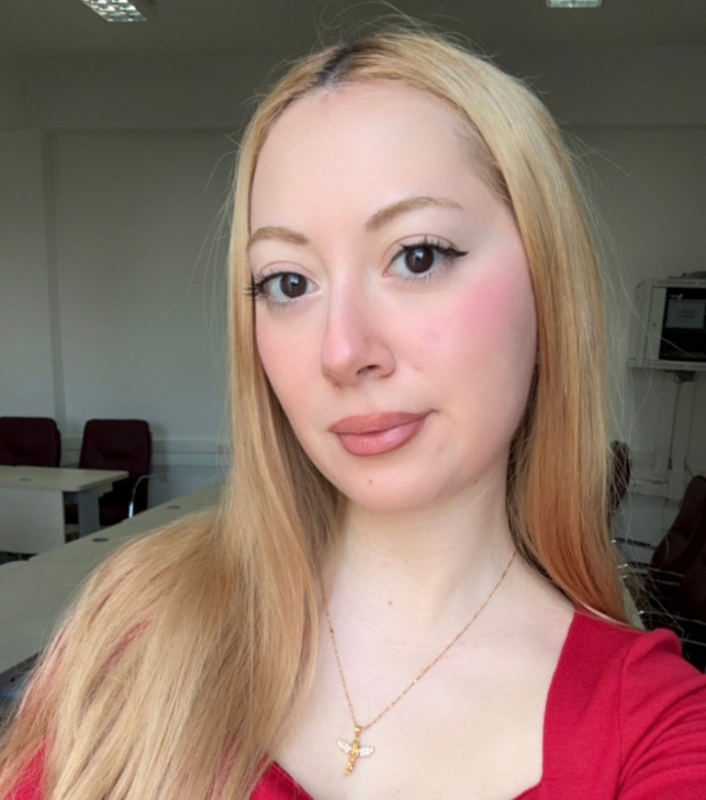 AYÇA GÜLHAN AYÇA GÜLHAN